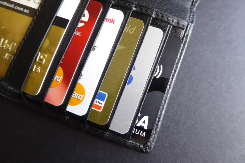 multiple credit cards in wallet